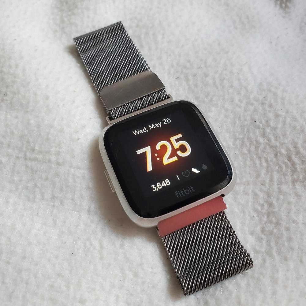 FitBit Versa Lite
